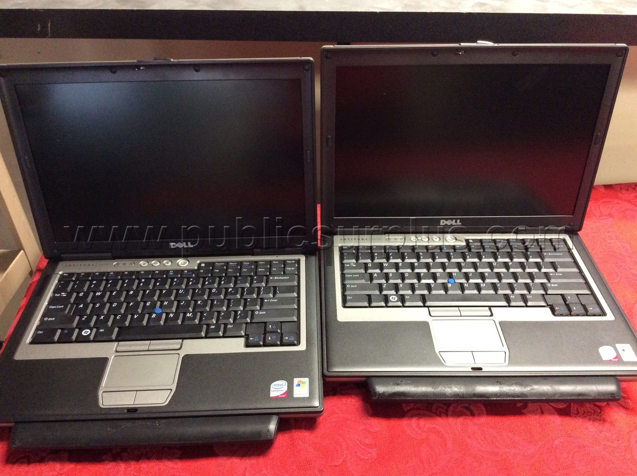 LOT OF (2) DELL LAPTOPS COMPUTERS - SOLD AS IS - 464 — photo 1