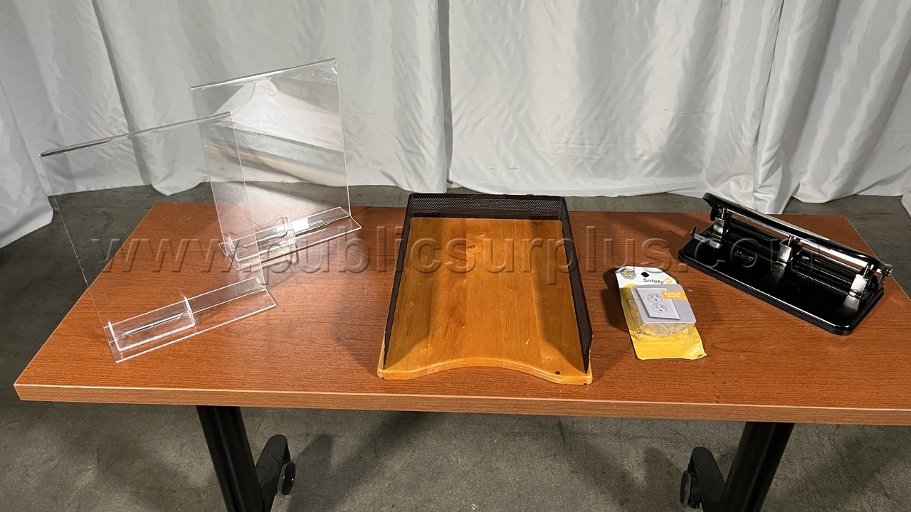 Lot of Office Supplies - 2865 — photo 1