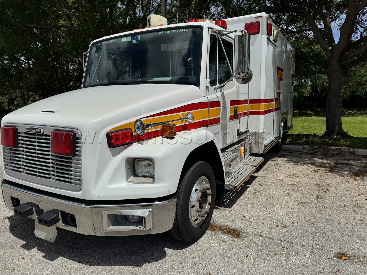 2001 Freightliner M2 Type 1 Ambulance - Unit 3125 — photo 1