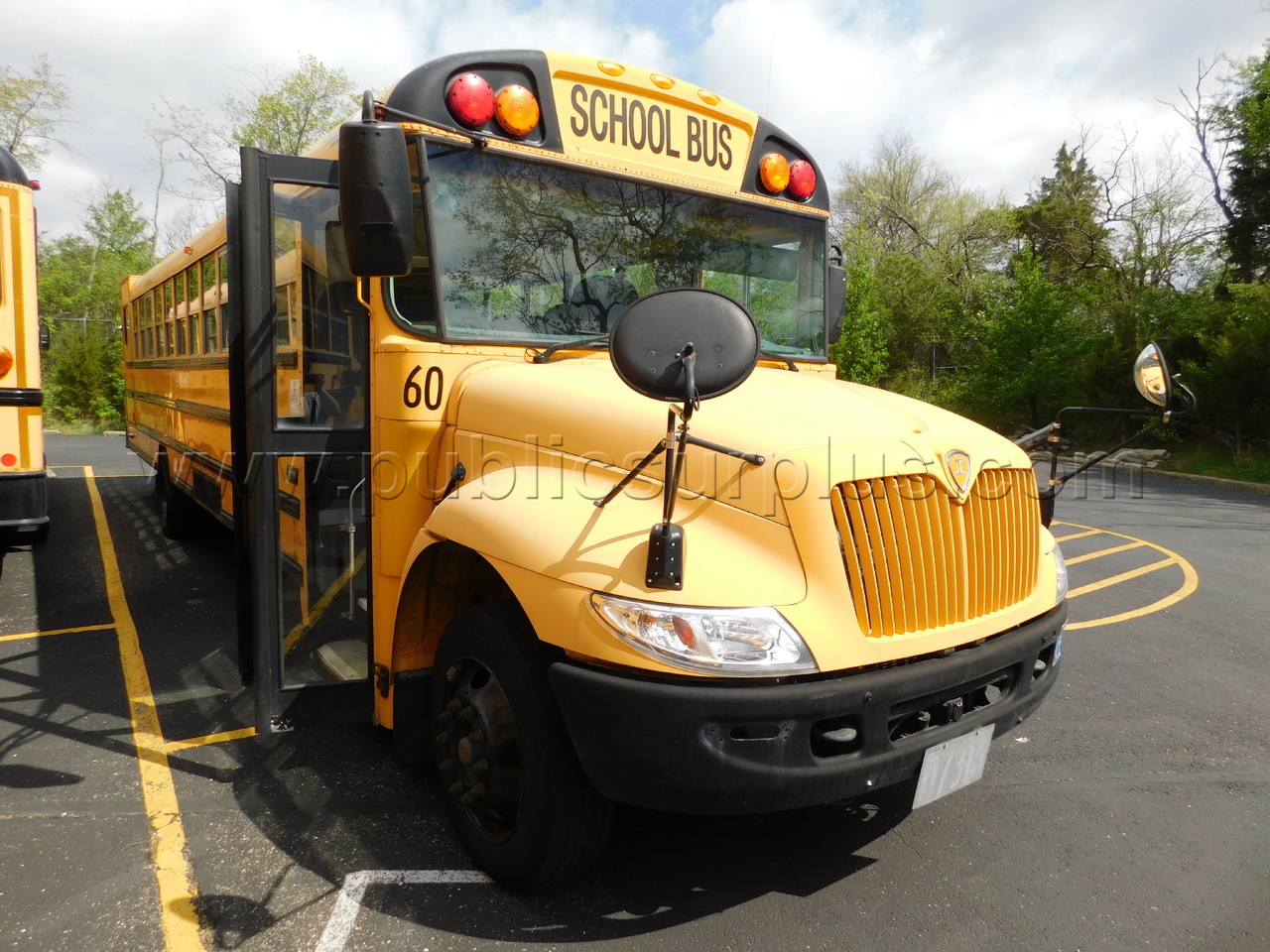2005 International School Bus with wheelchair lift #60 — photo 1