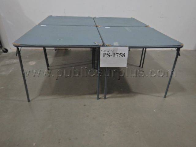 Square Folding Tables - Lot of 4 — photo 1