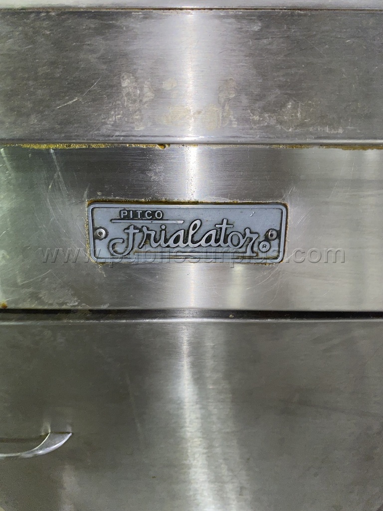 PITCO FRIALATOR COMMERCIAL DEEP FAT FRYER WITH ACCESSORIES EXTRA BASKETS — photo 1