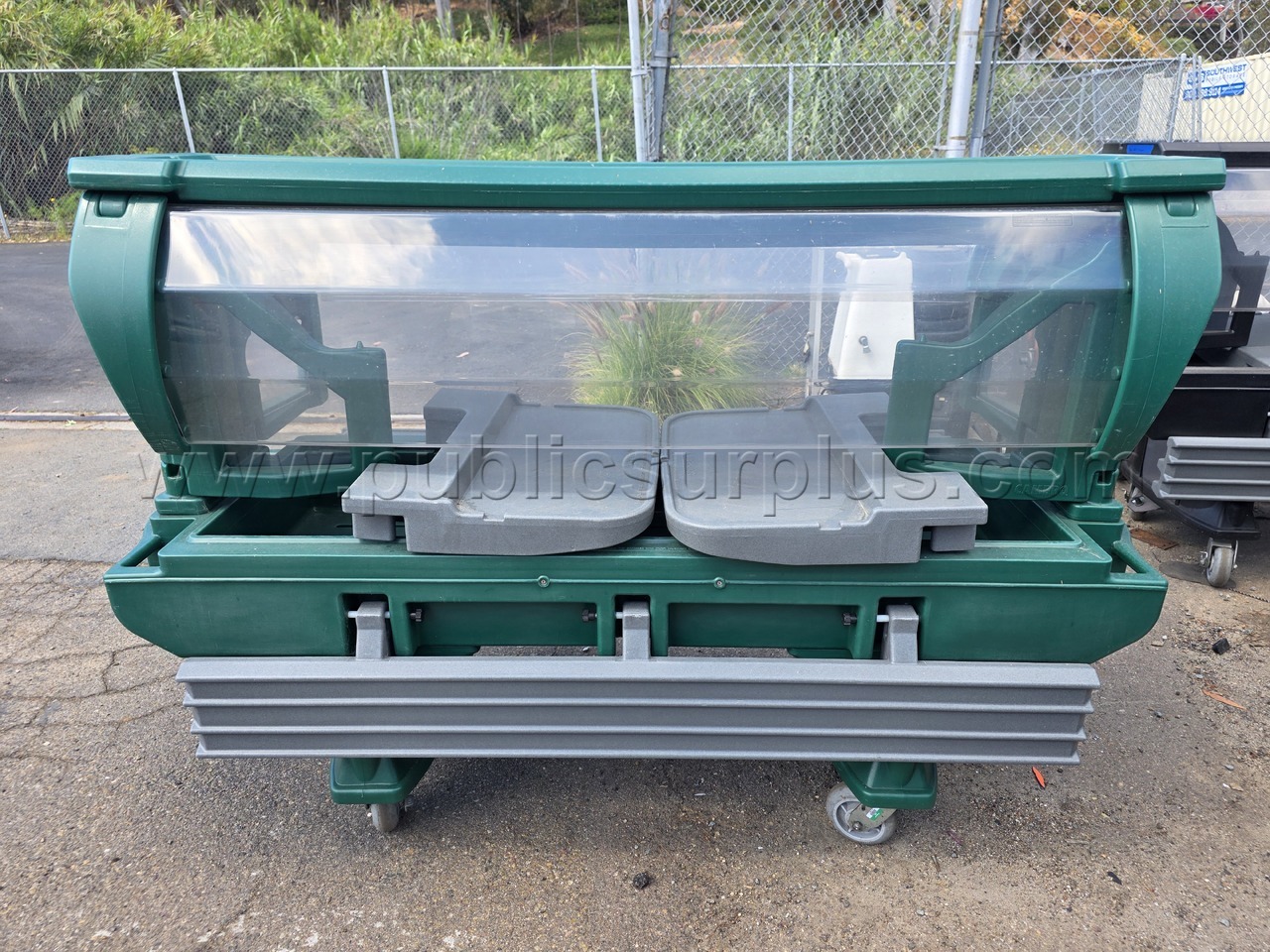 #2 Cambro VBRLHD6519 Cold Pan Serving Counter — photo 1