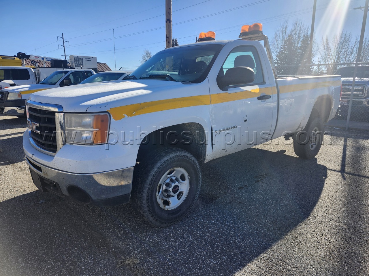 D6 T03129 2008 GMC 2500 SIERRA HD — photo 1