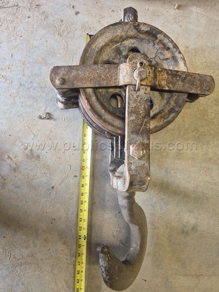 3 Pully Block — photo 1