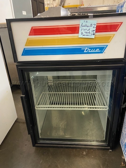 1 LOT OF TRUE MERCHANDISING FRIDGE#2 — photo 1