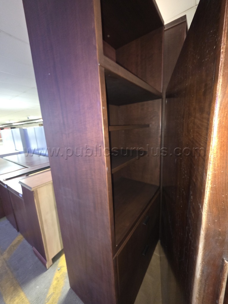 Bookshelf (org.#3956790) — photo 1