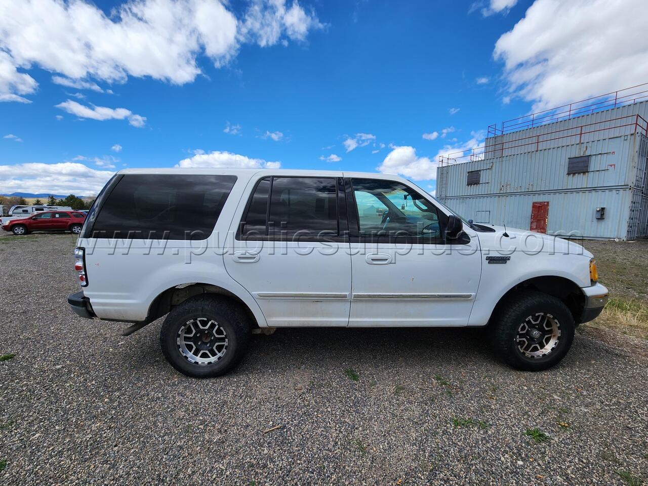 1999 White Ford Expedition — photo 1