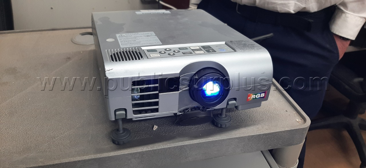Mitsubishi SL1U Projector — photo 1