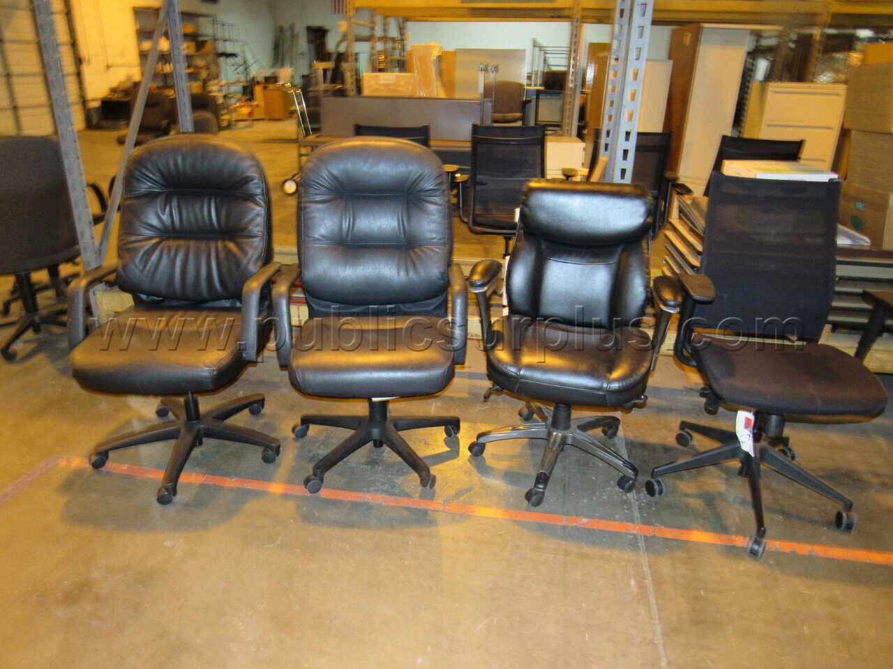 Lot 1051  Chairs 4 — photo 1