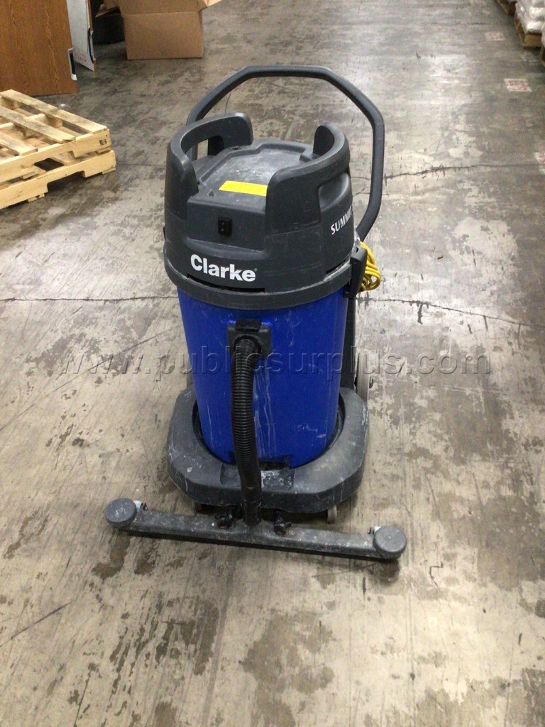 Wet Vacuum — photo 1