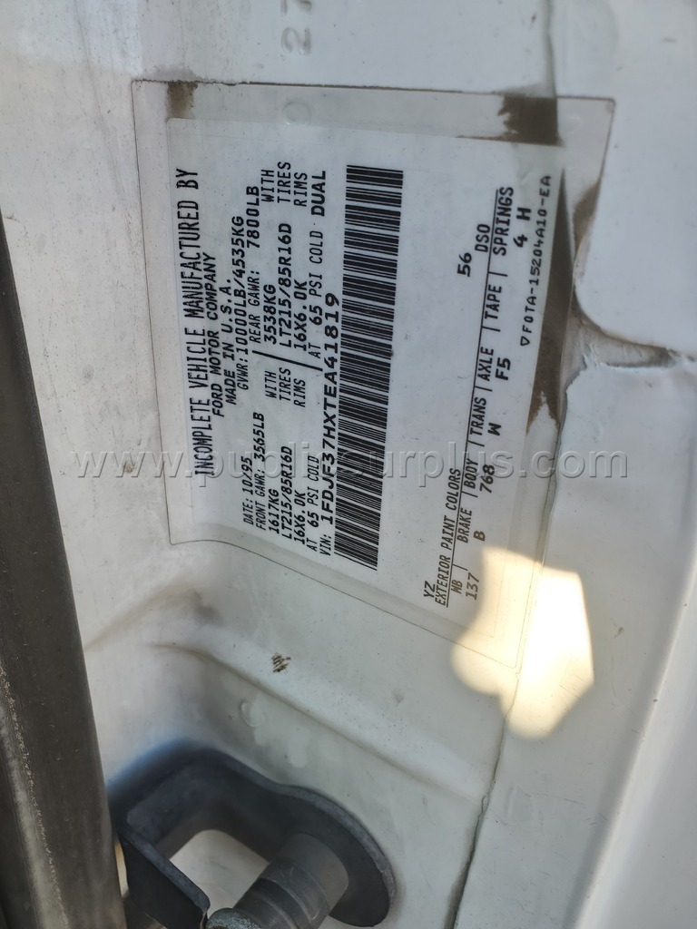 Ford F350 with Utility Box — photo 1