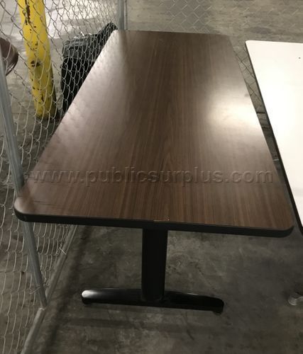 Tables and Chairs (219118 NB) — photo 1