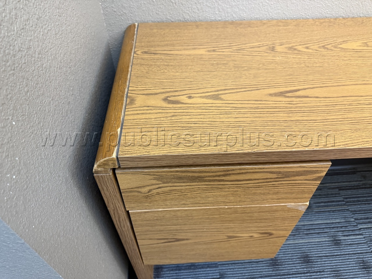 Desk credenza - light colored wood — photo 1