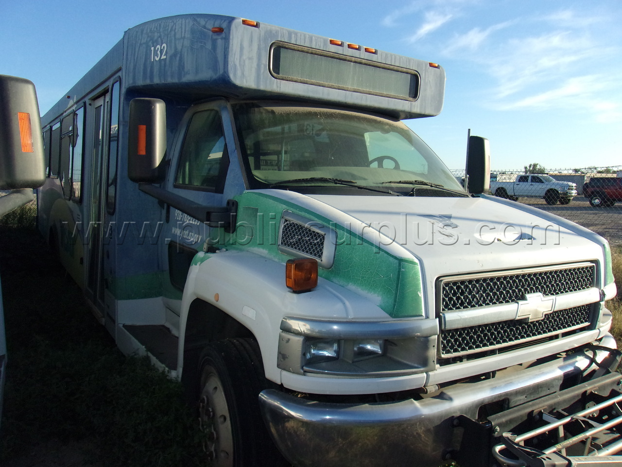 2010 Chevrolet C5500 — photo 1