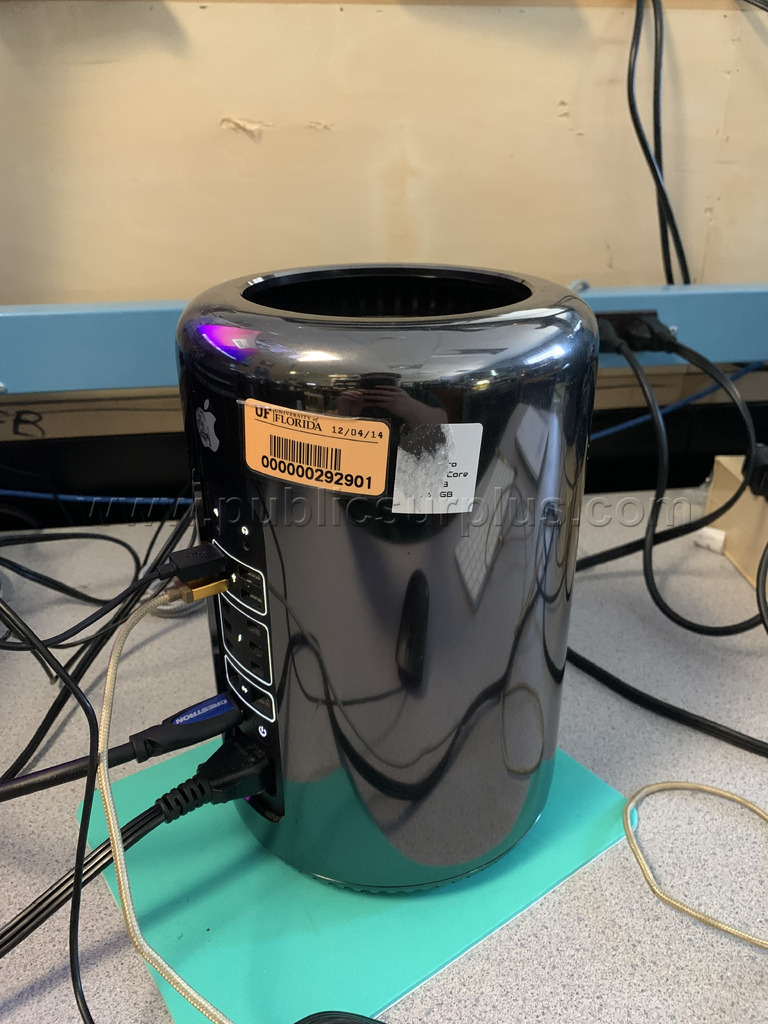 Mac pro - TJB - Z1-7 — photo 1