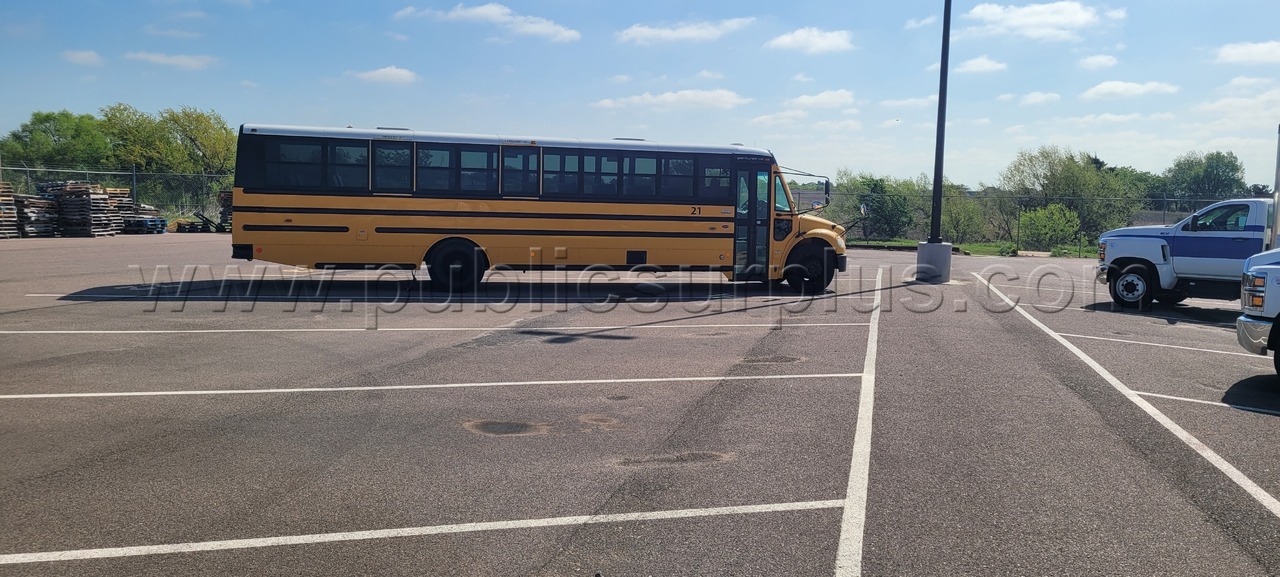 2013 Thomas Freightliner School Bus — photo 1