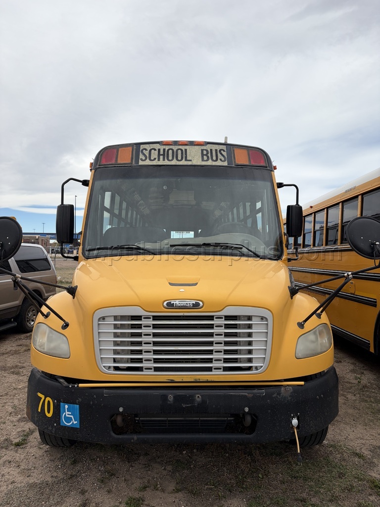 2009 THOMAS SCHOOL BUS — photo 1