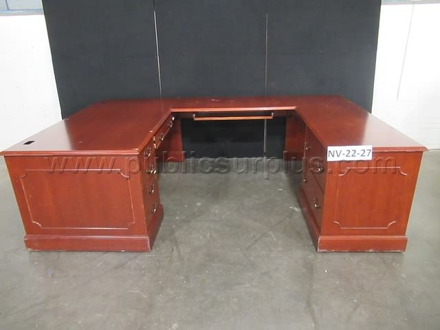 U-SHAPED DESK * NV-22-27 — photo 1