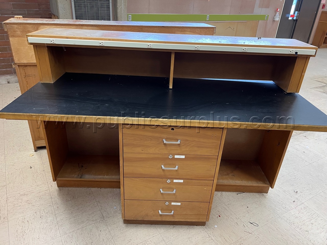 Lot of 6 Wooden Work Benches — photo 1