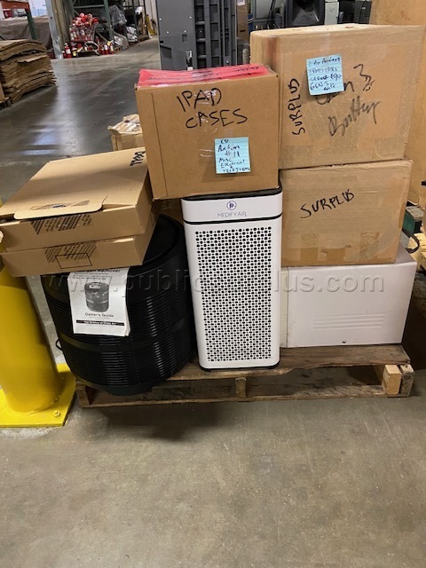 1 LOT OF MISC ELECRONIC AND  TECH ITEMS#11 — photo 1