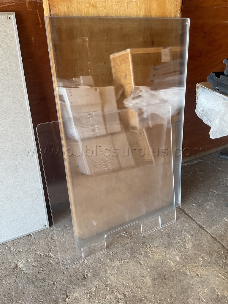 12 pc. of Plexiglass Lot # 4657 — photo 1