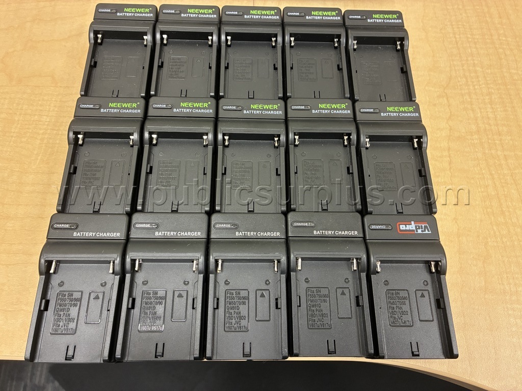 Li-Ion Camera Battery Travel Chargers (Lot of 15) — photo 1