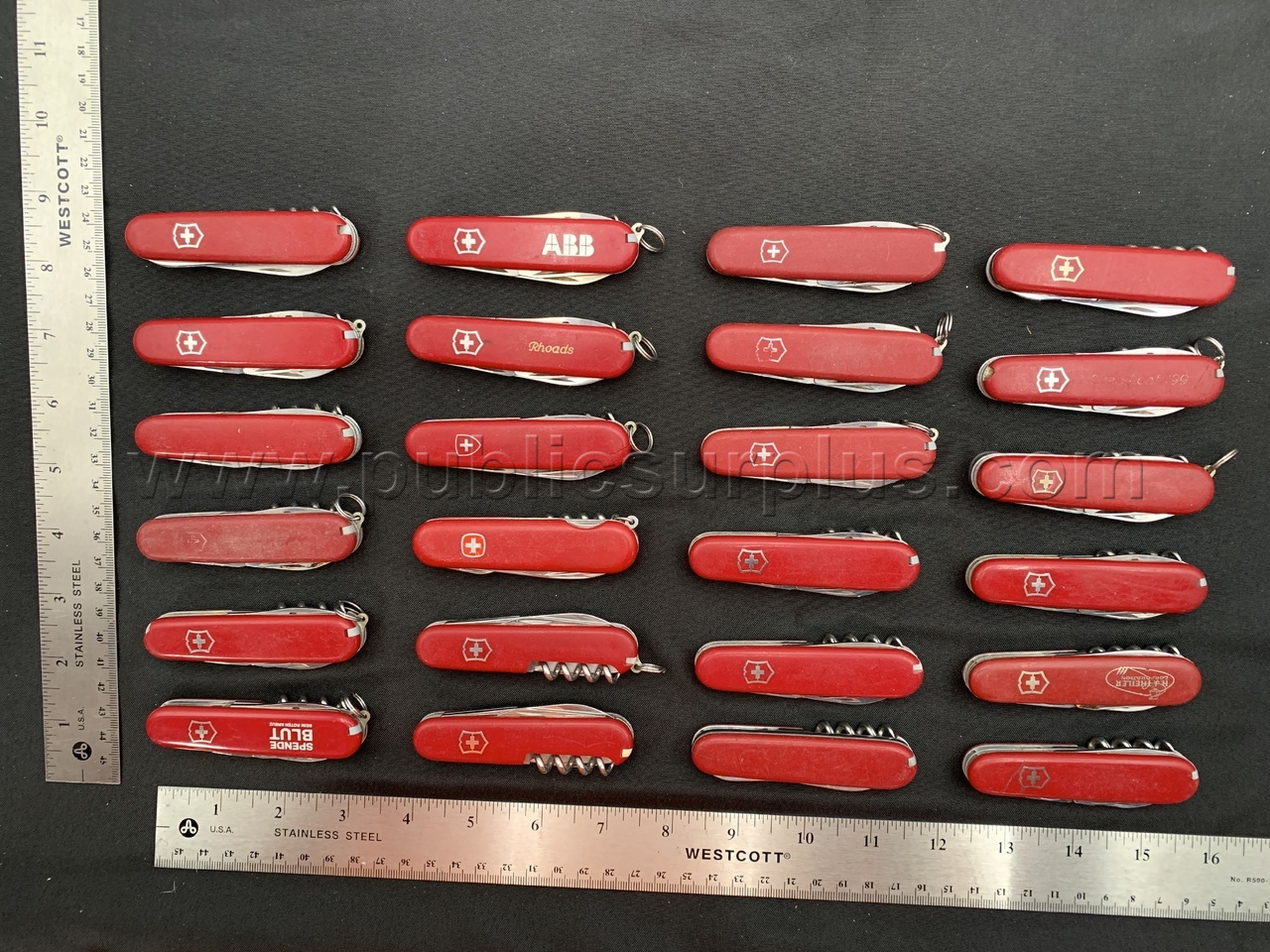 Victorinox Pocket Knives - Shipping $14.99 /KK — photo 1