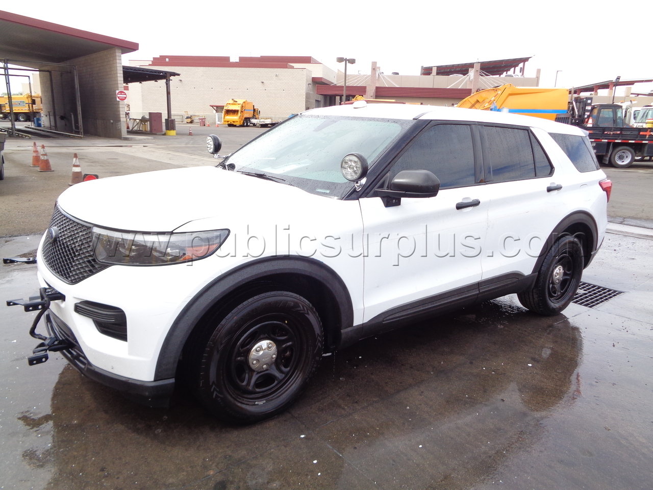 2020 Ford Explorer AWD — photo 1