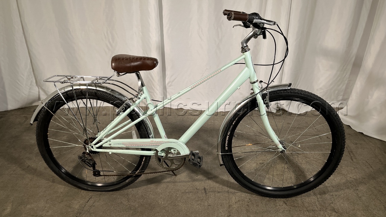 Schwinn Admiral Hybrid Bicycle - 2894 — photo 1