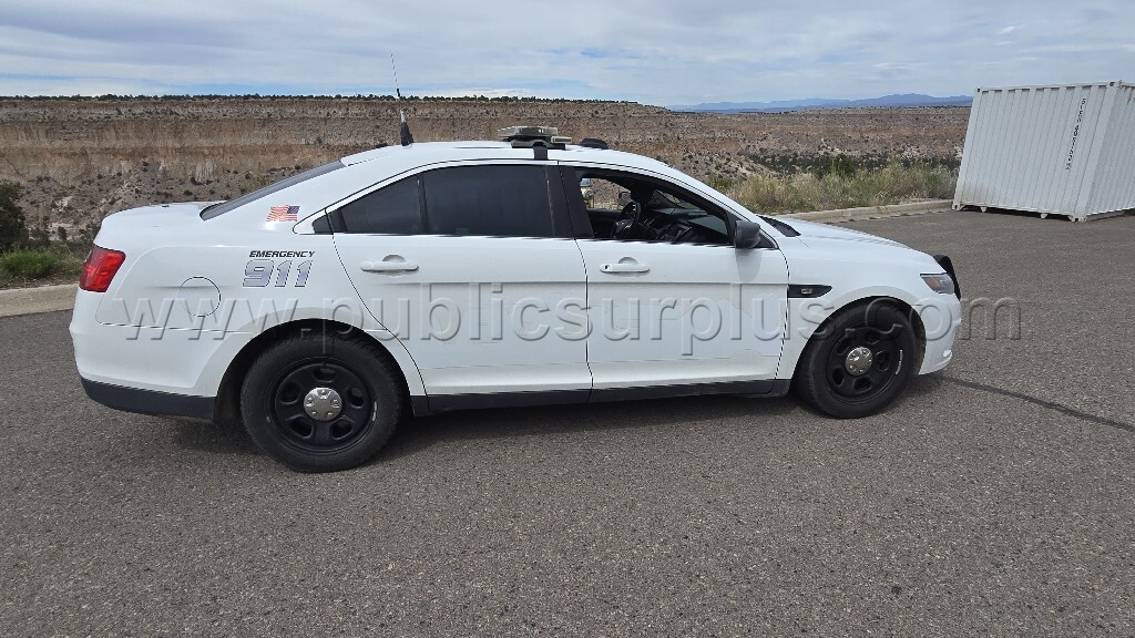 2016 Ford Taurus Police Interceptor. — photo 1