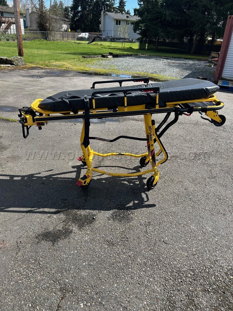 Stryker Cot — photo 1