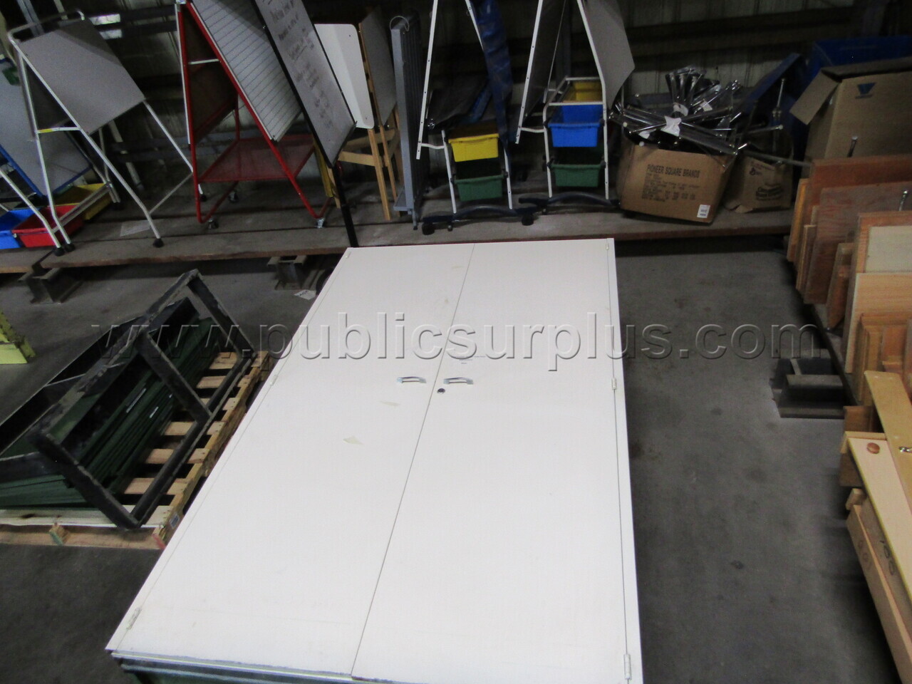 METAL CABINET #1 — photo 1