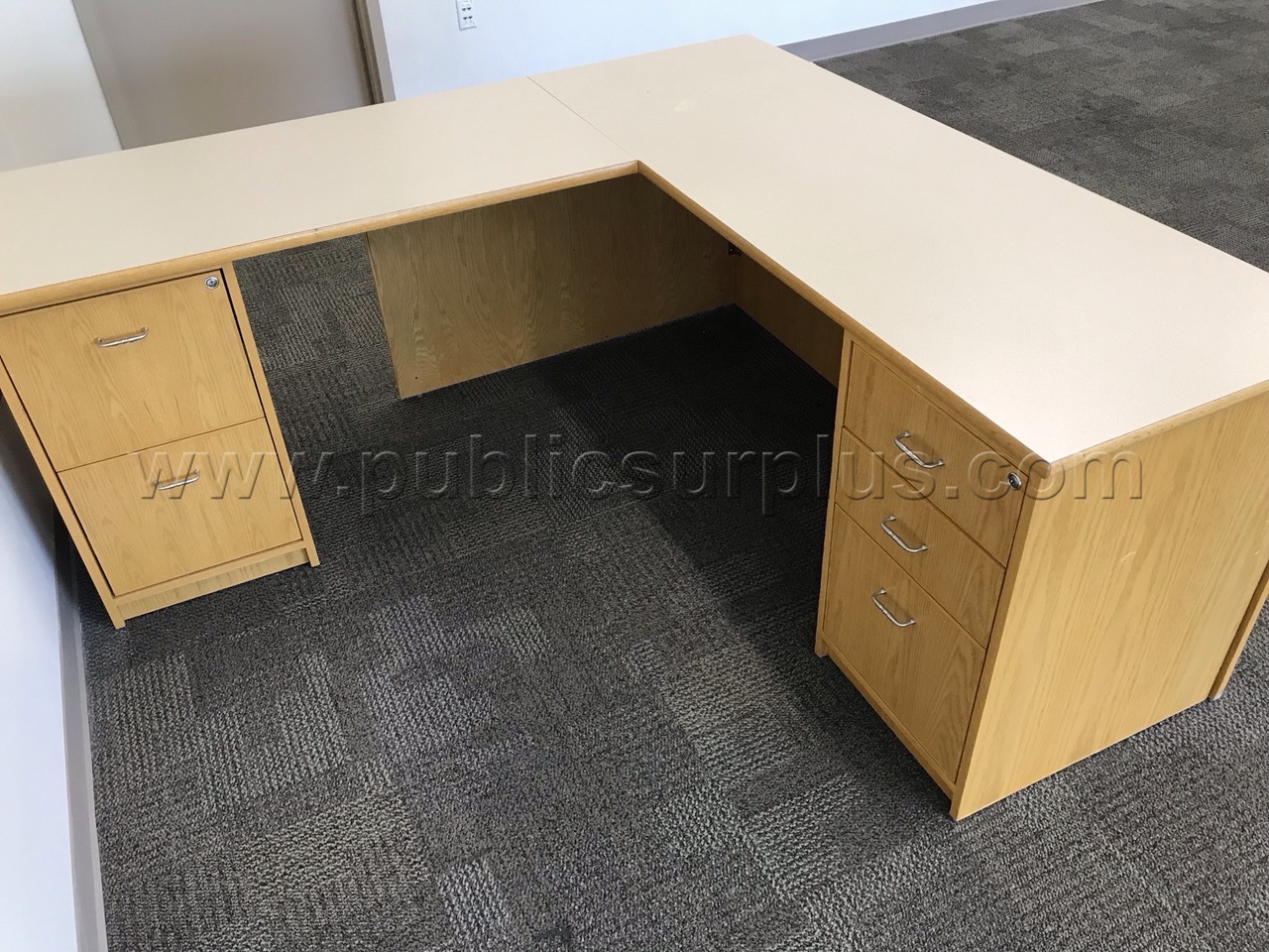 Wood Corner Desk — photo 1