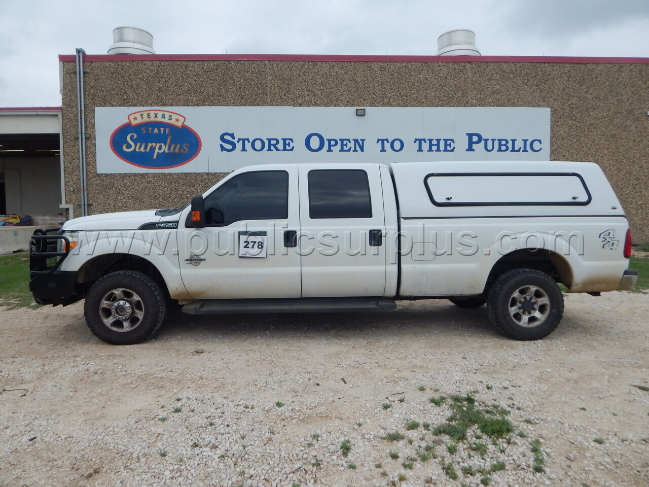 Lot 278 - 2015 Ford F350 4x4 - 1FT8W3BT4FEB81951 — photo 1