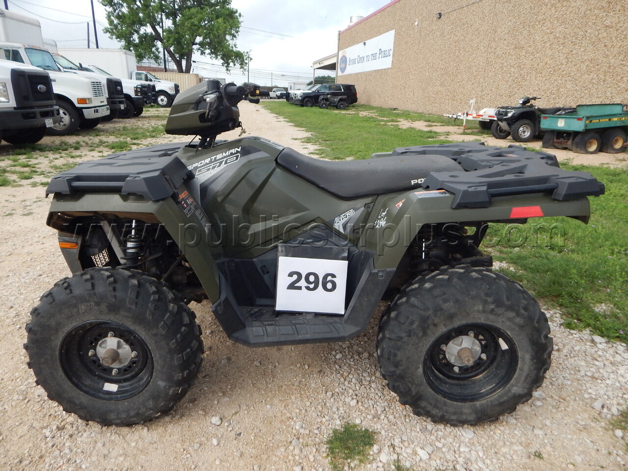 Lot 296 - 2018 Polaris Sportsman 570 AWD - 4XASEA572JA114266 — photo 1