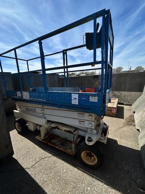 MARKLIFT CH20NEP Scissor Lift — photo 1