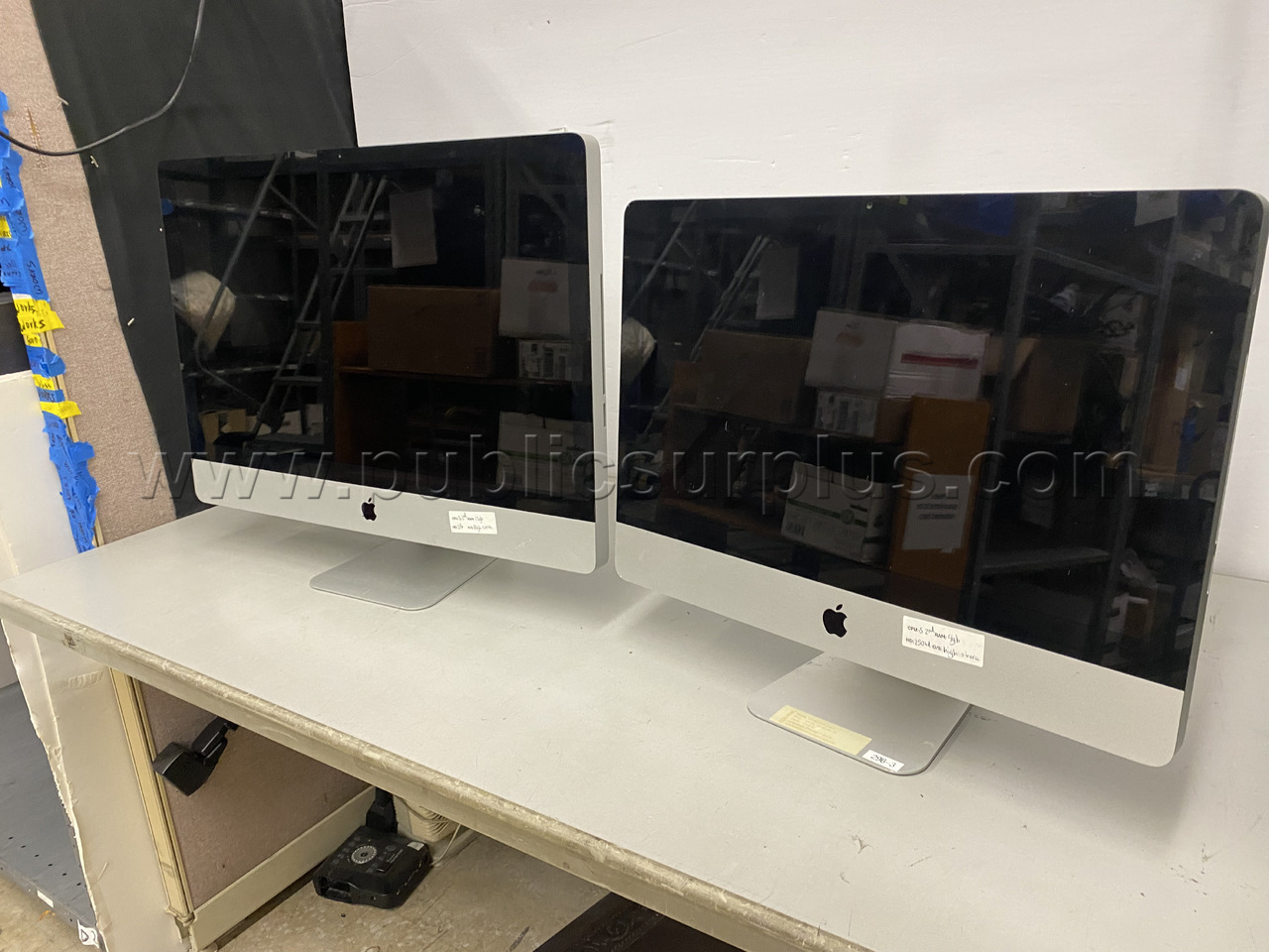 Lot of (2) iMac Computers — photo 1