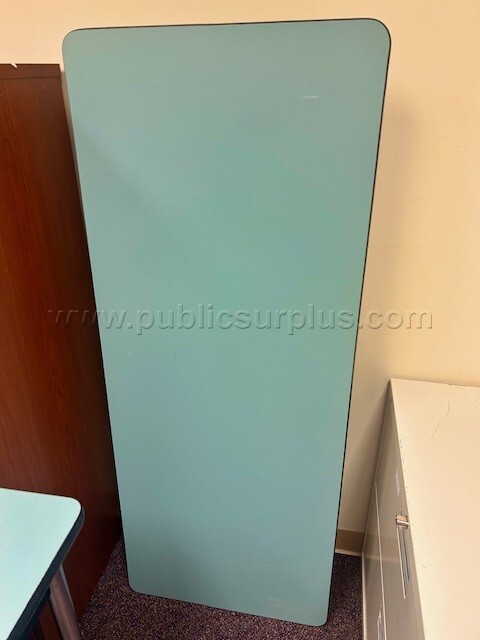 KI Laminate Folding Table — photo 1
