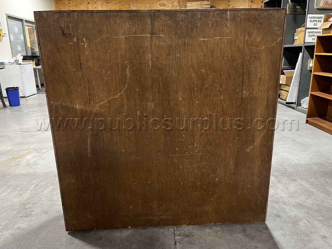 Lot 879E - BOOKSHELVES — photo 1