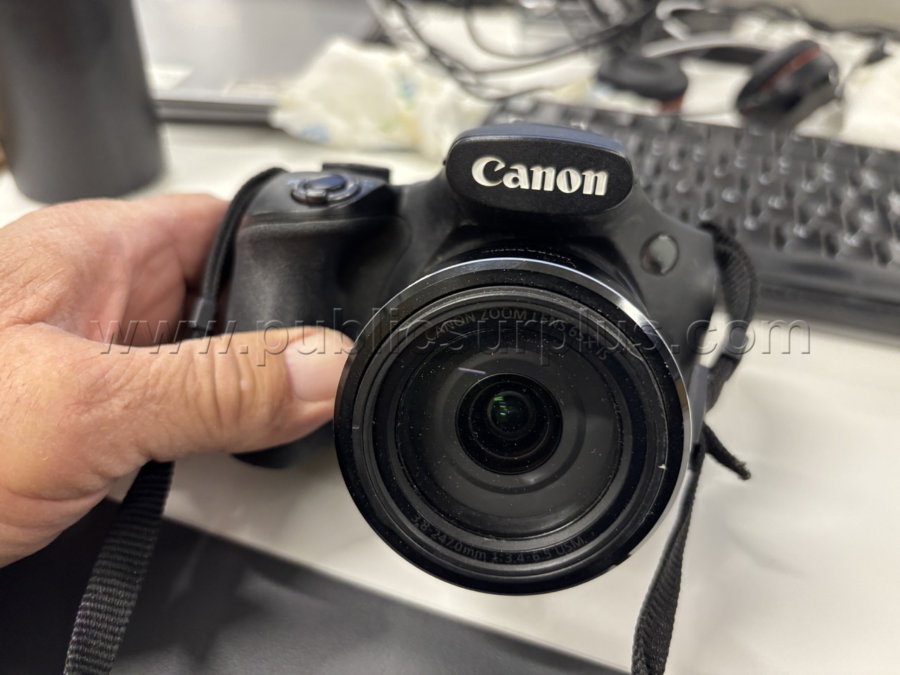 Lot 902E - Canon Camera Power Shot SX60 HS — photo 1