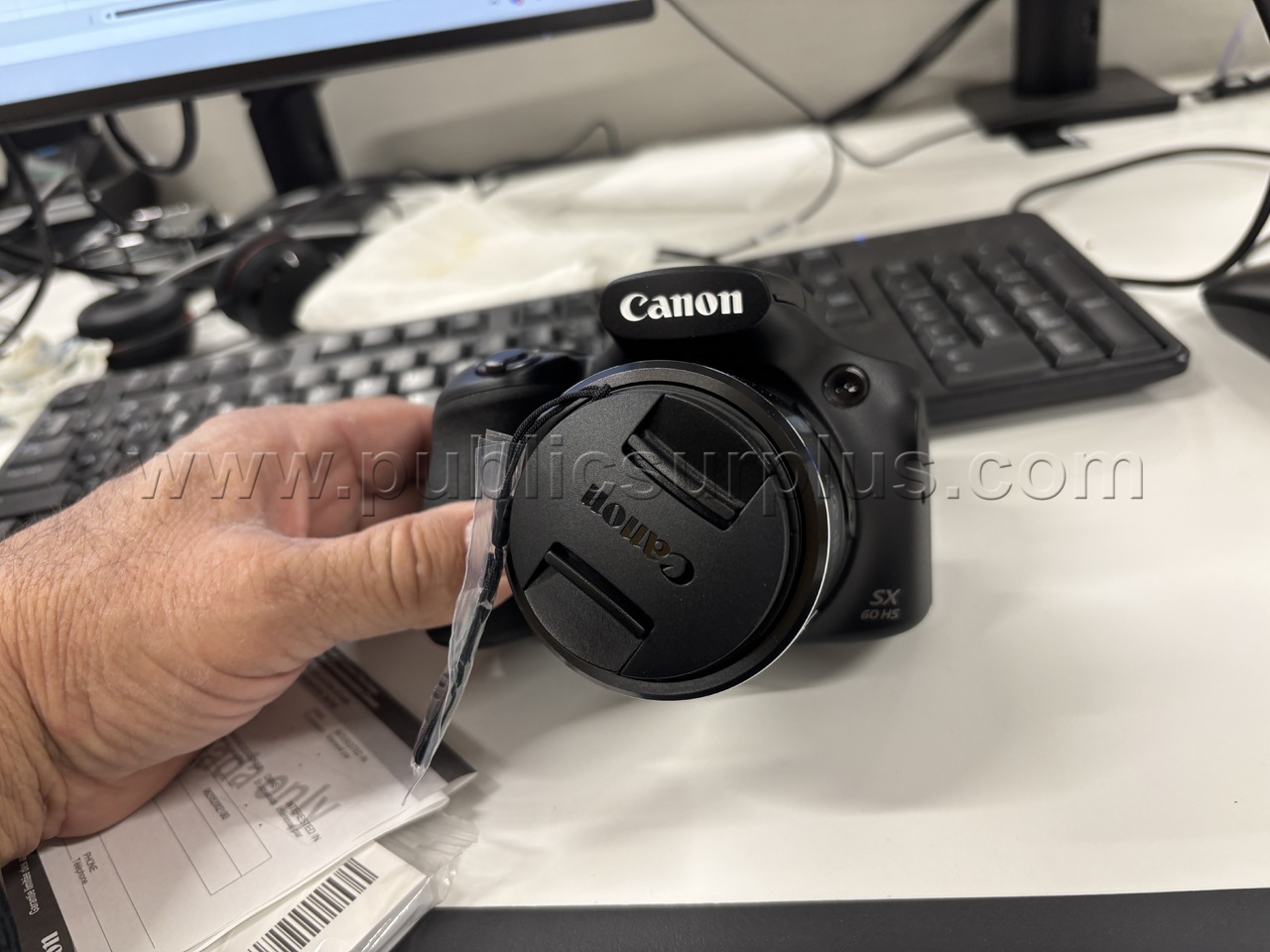 Lot 908E - Canon Camera Power Shot SX60 HS — photo 1