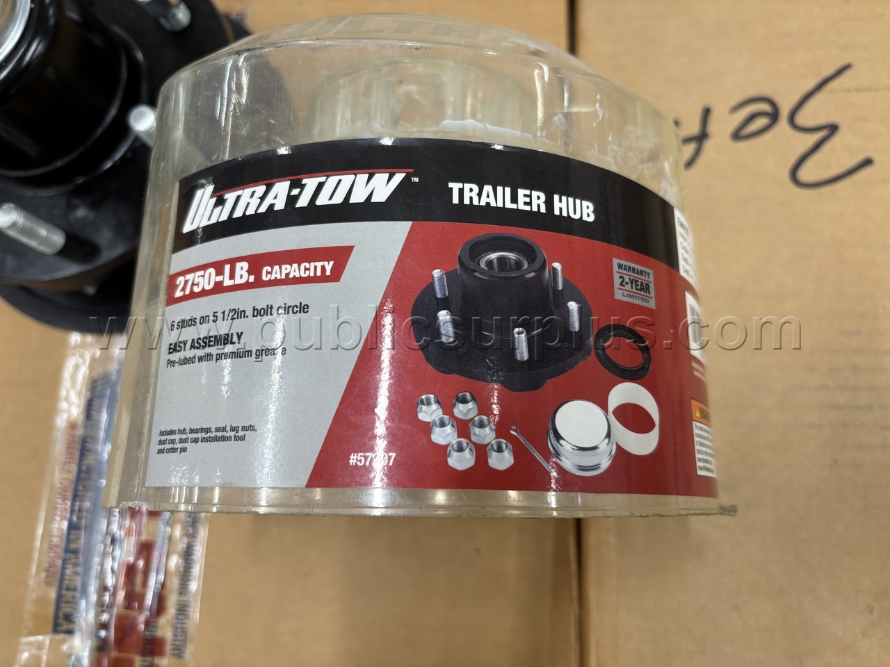 Lot 921E - 6 Stud on 5 1/2 Trailer Hub — photo 1