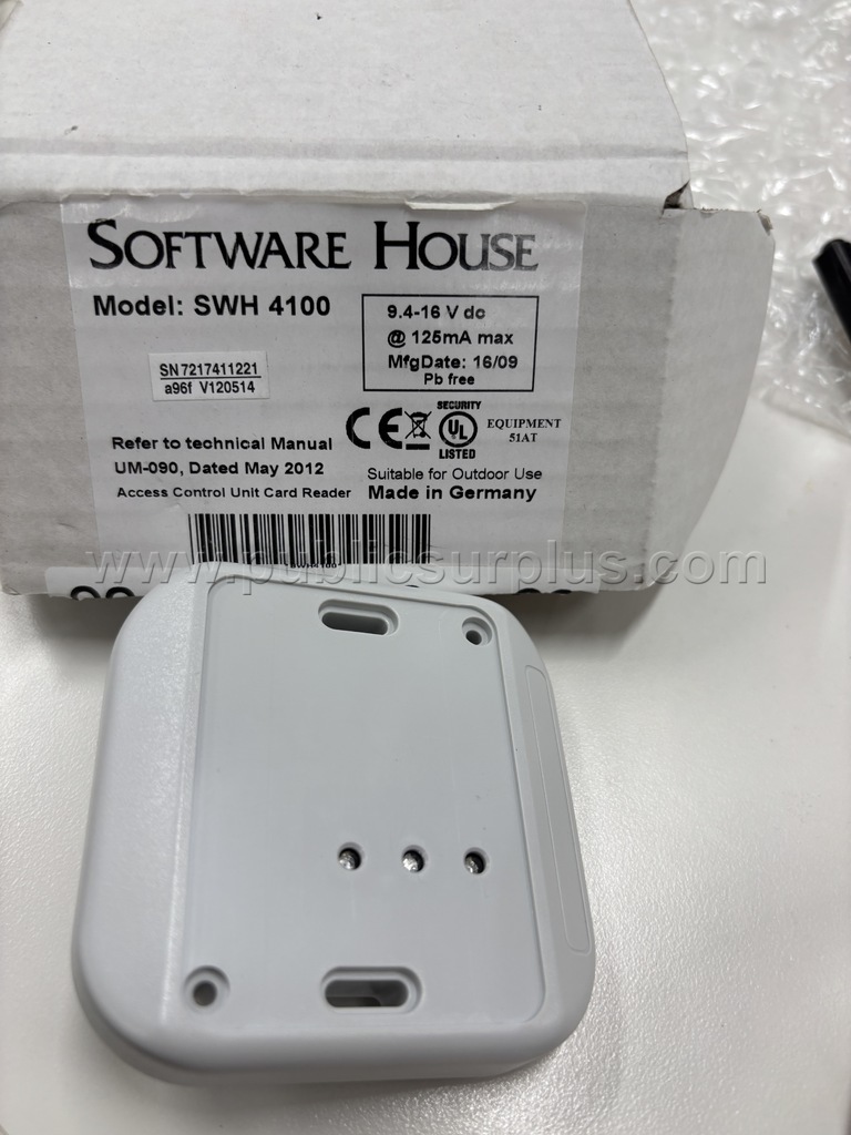 Lot 928E - Lot of Software House SWH 4100 Access Control Reader (2) — photo 1