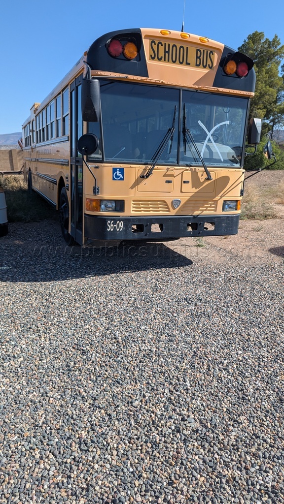 2008 ic sped transit 51 passenger school bus — photo 1