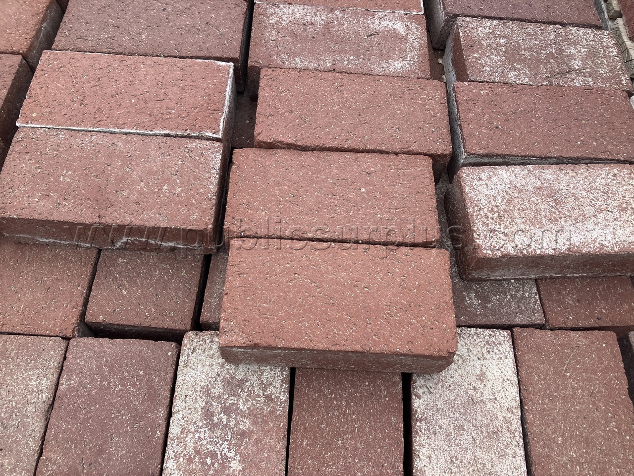 Red Bricks — photo 1