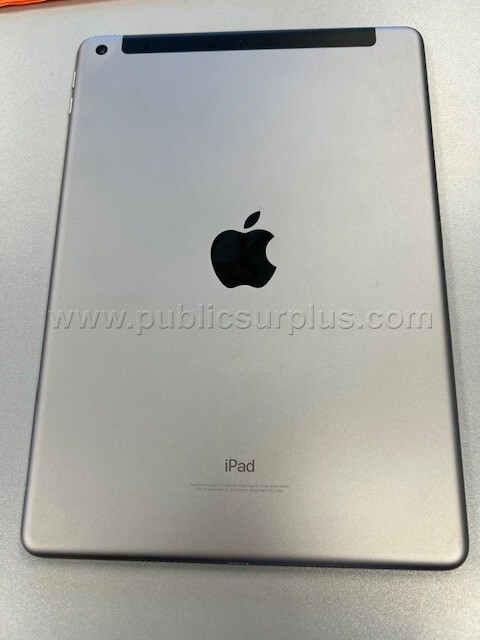APPLE IPAD — photo 1