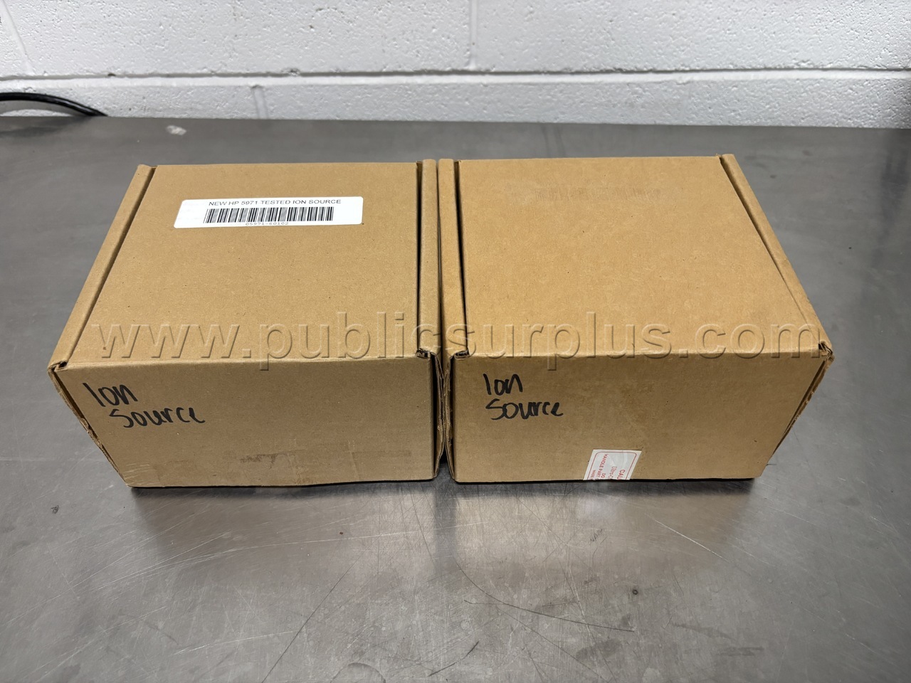 Lot of (2) HP Ion Sources 5971 & 5972 — photo 1