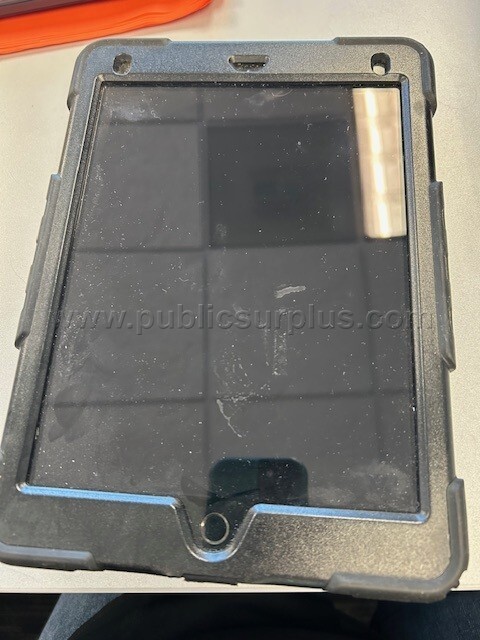 APPLE IPAD — photo 1