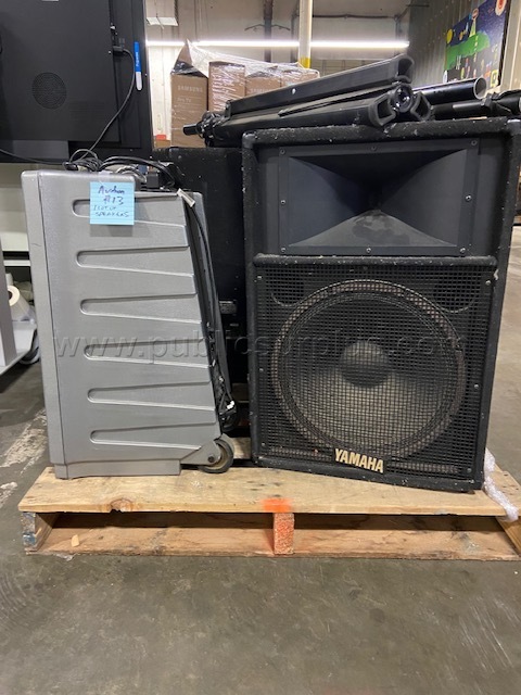 1 LOT OF SPEAKERS #13 — photo 1